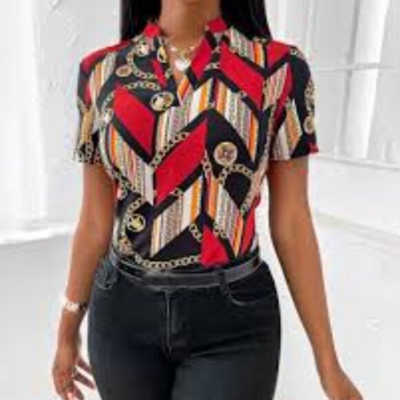 Red & Black Chainlink Short Sleeve V-Neck Geometric Colorblock Blouse - Picture 3 of 6
